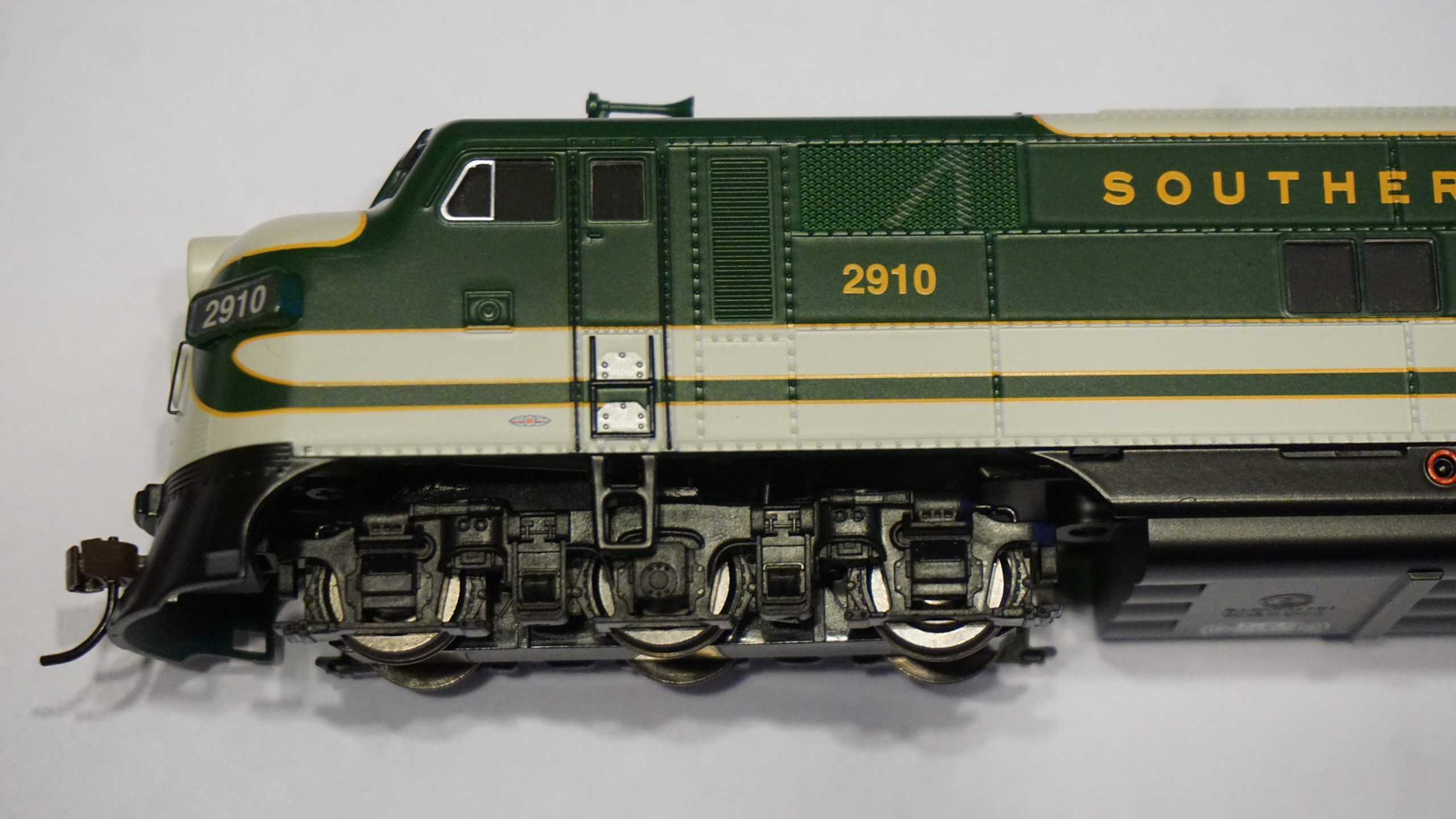 Lokomotywa Diesel E-7A SOUTHERN DCC & SOUND Bachmann HO 1:87 - obrazek 12