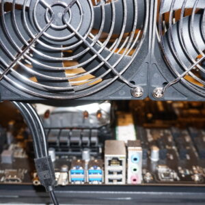 Koparka kryptowalut Biostar TB360-BTC PRO 2.0 na 12 GPU
