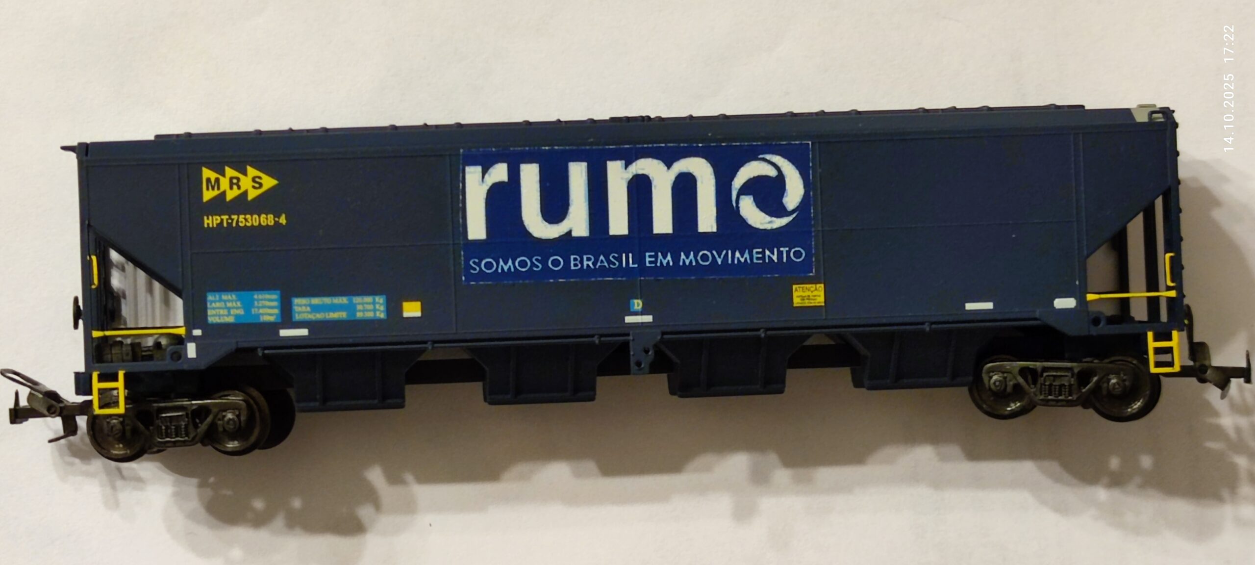 Wagon samowyładowczy RUMO 2050-C firmy Frateschi HO 1:87